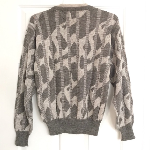 New AXIOM Crew Neck Sweater-Gray/Beige-Size Med - Picture 3 of 8